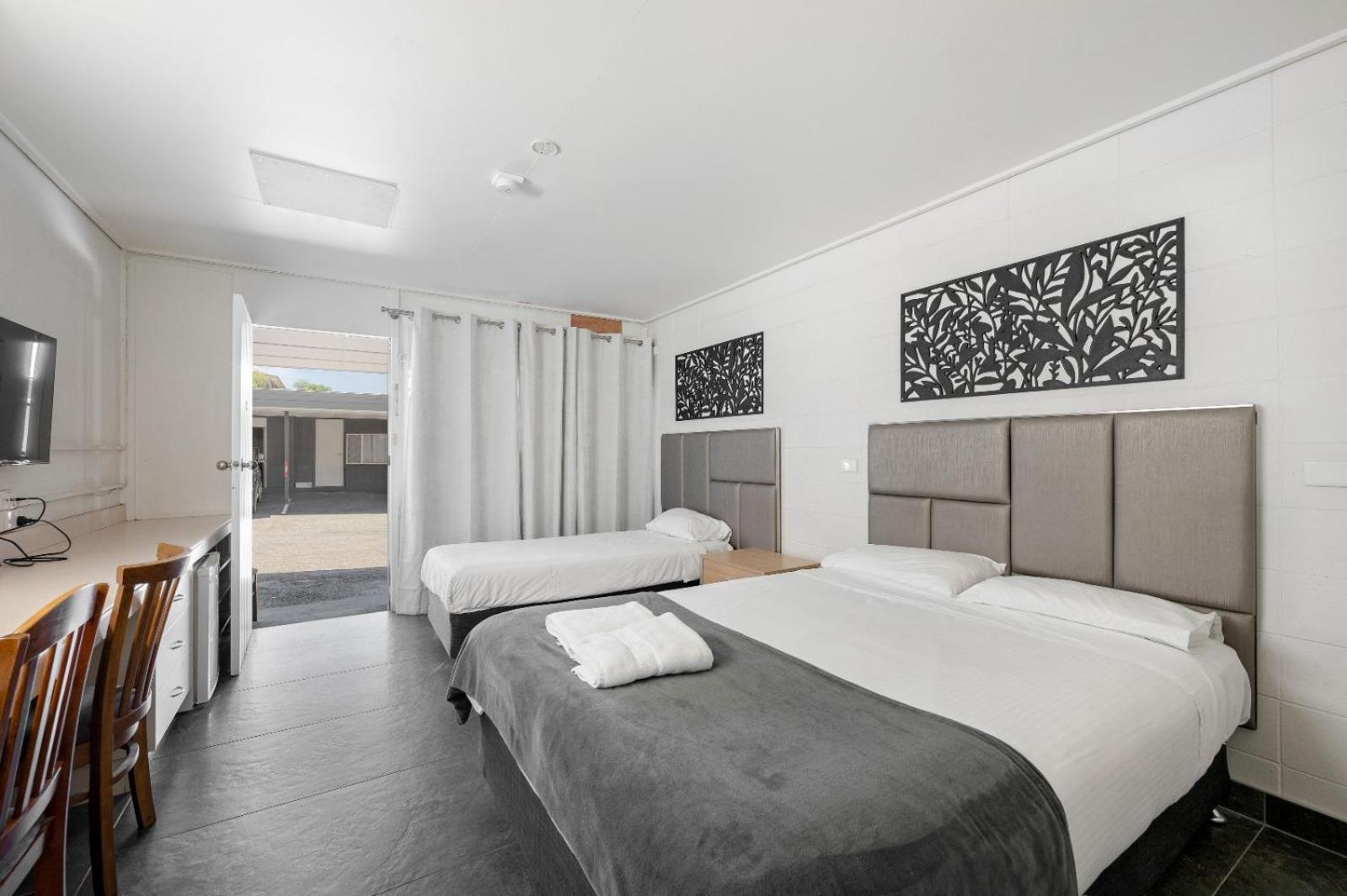 Gladstone Cbd Motel Exterior photo
